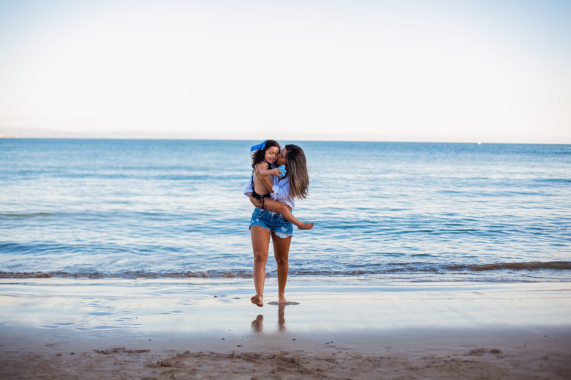 Foto ELA É A MENINA // SESSÃO DE FAMÍLIA EM CASCAIS Foto ELA É A MENINA // SESSÃO DE FAMÍLIA EM CASCAIS - Imagem 0