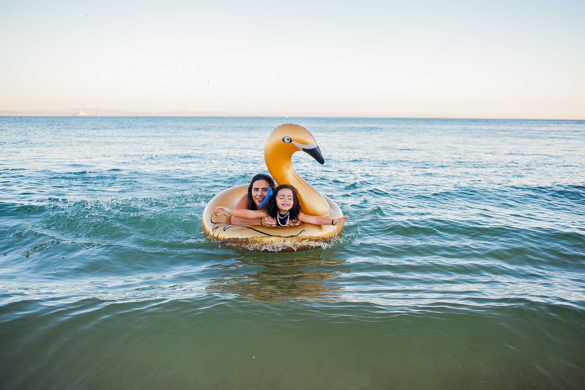 Foto ELA É A MENINA // SESSÃO DE FAMÍLIA EM CASCAIS Foto ELA É A MENINA // SESSÃO DE FAMÍLIA EM CASCAIS - Imagem 23