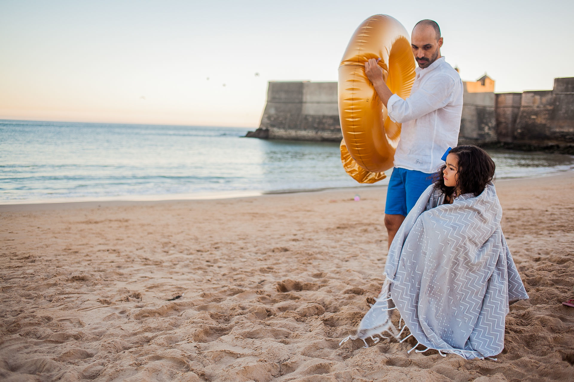 Foto ELA É A MENINA // SESSÃO DE FAMÍLIA EM CASCAIS Foto ELA É A MENINA // SESSÃO DE FAMÍLIA EM CASCAIS - Imagem 27
