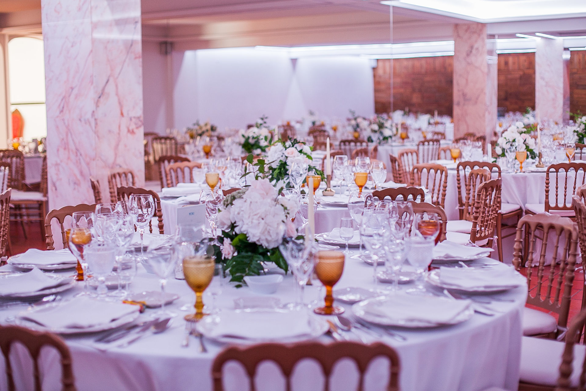 Foto PÁTEO ALFACINHA, CASAMENTO DECOR BRANCA Foto PÁTEO ALFACINHA, CASAMENTO DECOR BRANCA - Imagem 7
