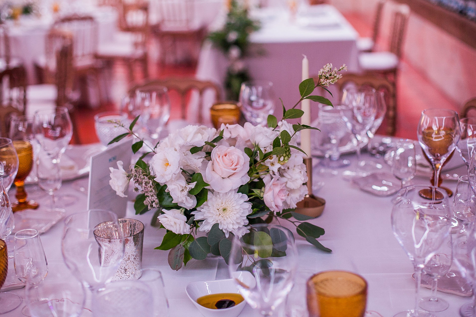 Foto PÁTEO ALFACINHA, CASAMENTO DECOR BRANCA Foto PÁTEO ALFACINHA, CASAMENTO DECOR BRANCA - Imagem 12