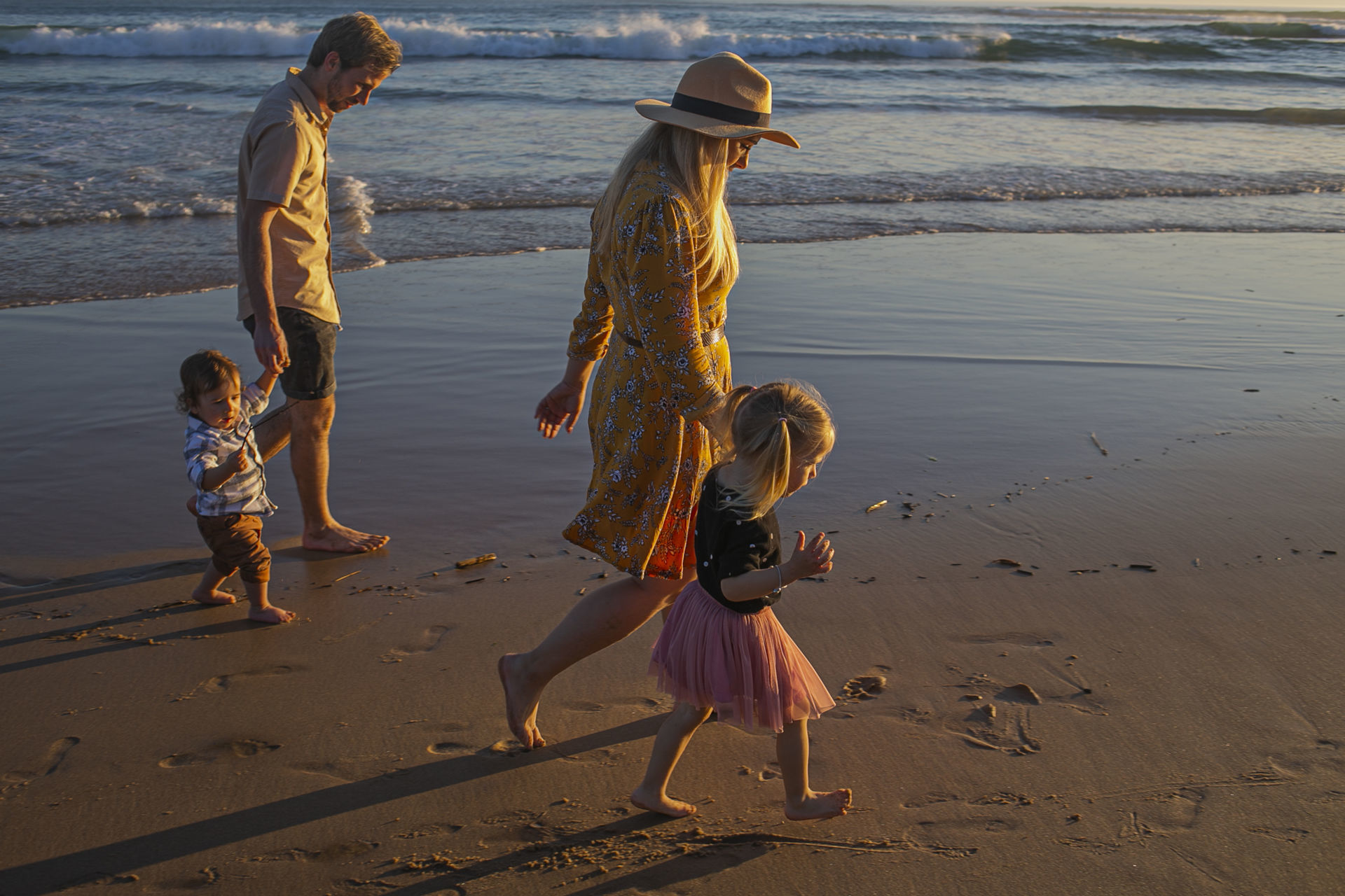 Foto SESSÃO FAMÍLIA - PÔR DO SOL EM CARCAVELOS Foto SESSÃO FAMÍLIA - PÔR DO SOL EM CARCAVELOS - Imagem 20